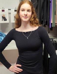 .Karisma Titta Black