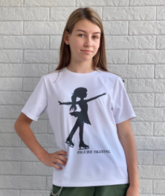.T-shirt skating girl