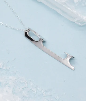 28cb4219ac2aadc6297e43d44f61e176 Ice skate blade & chain Sterling silver