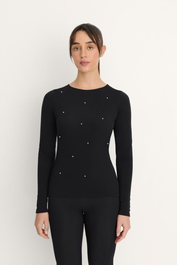 Ida black (6689) Ida black (6689)
